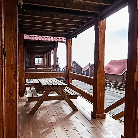 Chale Do Avo Chico Penhas Da Saude Cortes do Meio