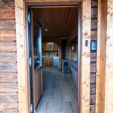 Chale Do Avo Chico Penhas Da Saude 木屋 *