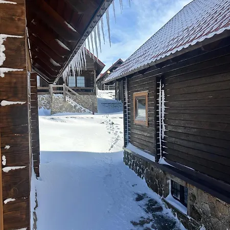 Chale Do Avo Chico Penhas Da Saude Cortes do Meio