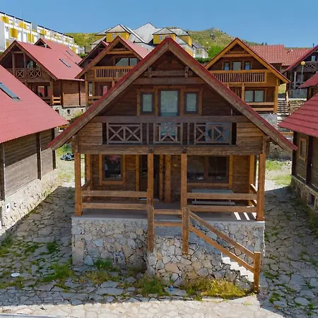Chalet Chale Do Avô Chico Penhas da Saúde